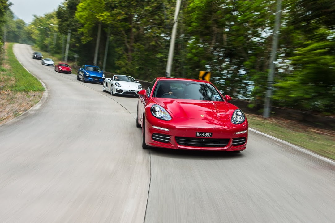 Chuyến hành trình lái thử đầy thú vị của hãng xe Porsche