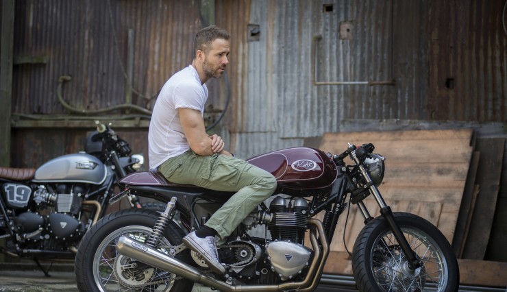 Ryan Reynolds & Triumph Thruxton cafe racer - elle man