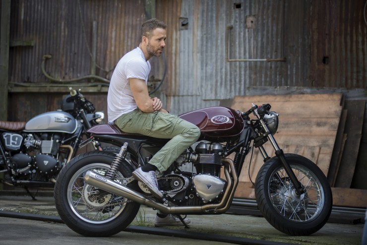 Ryan Reynolds & Triumph Thruxton cafe racer - elle man