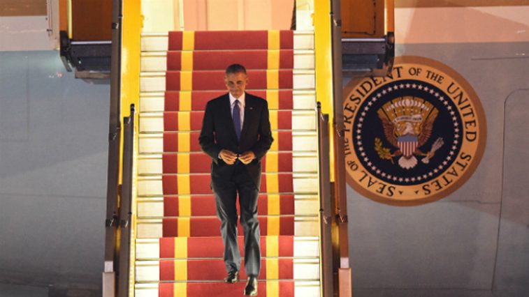 phong cach thoi trang barack obama - elle man 1