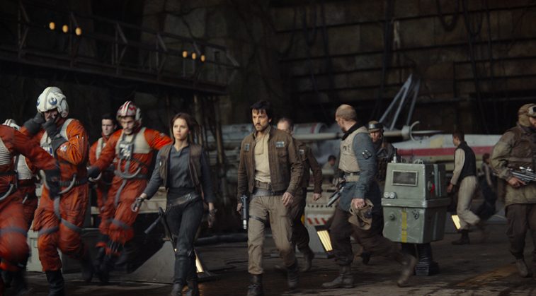 Star Wars Rogue One - căn cứ quân Yavin - elle man