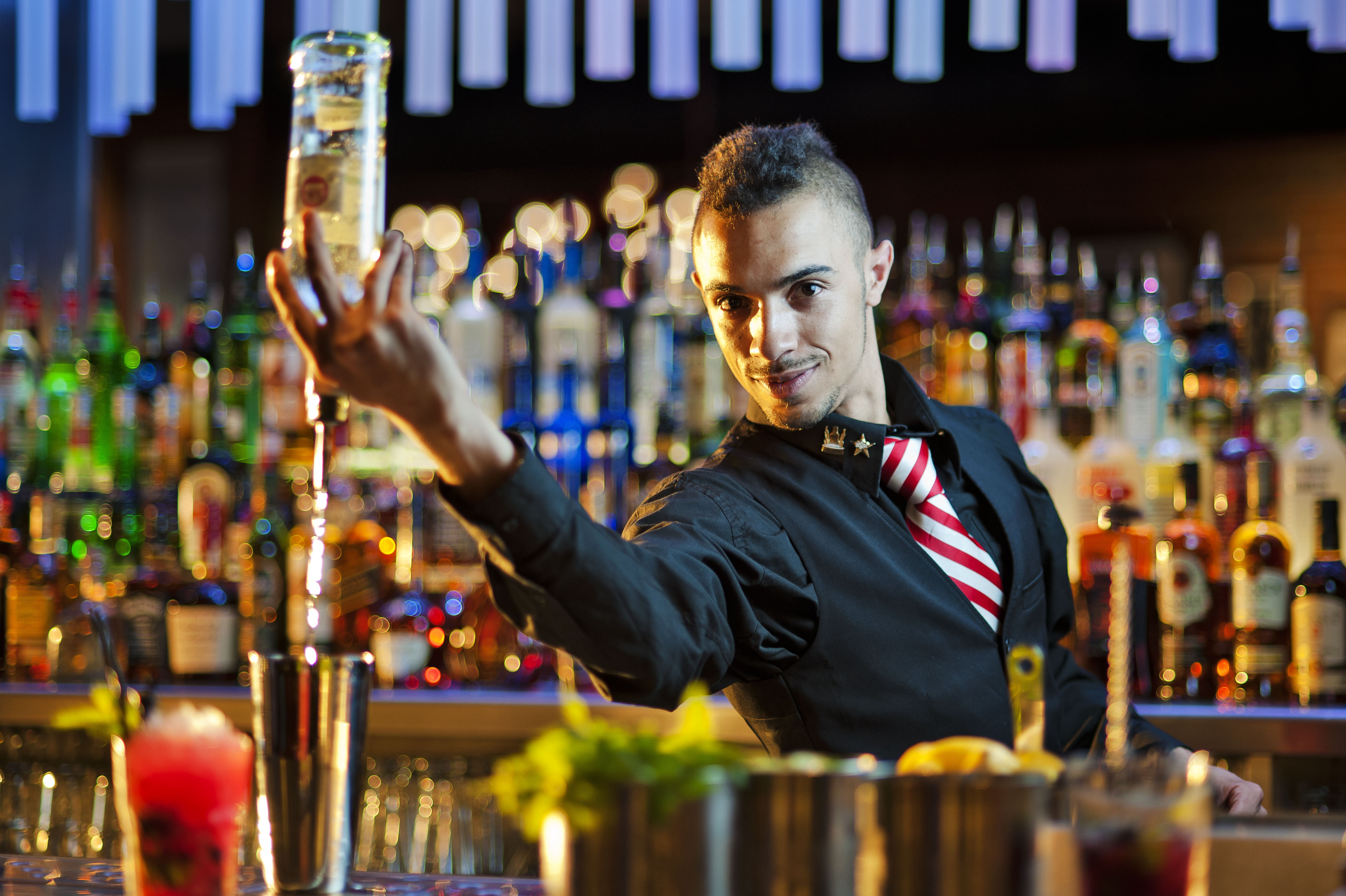 ruou-cocktail-featured-image-elle-man
