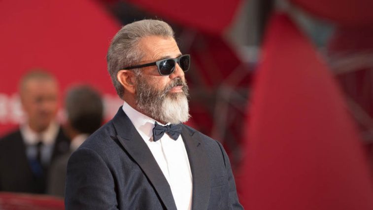 khi dinh kien phai chao thua mel gibson - elleman 4