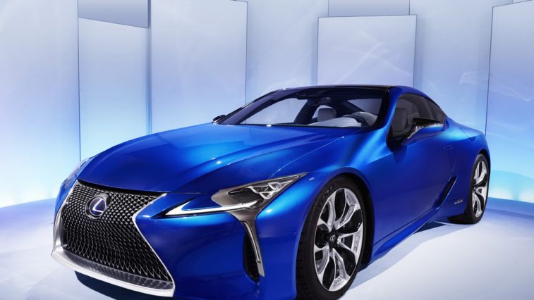 xe hoi dep - Lexus LC - elle man 2