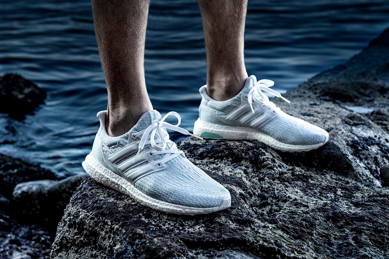 giay the thao tuan 1 thang 6.2017 - Parley x adidas UltraBOOST 3.0 - elle man