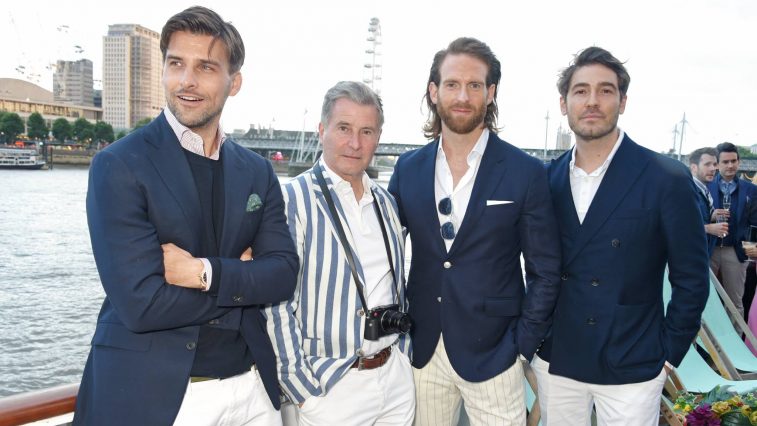 Hackett 4