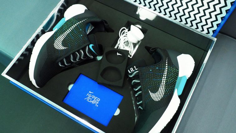 thuong hieu Nike n Amazon - elle man 1