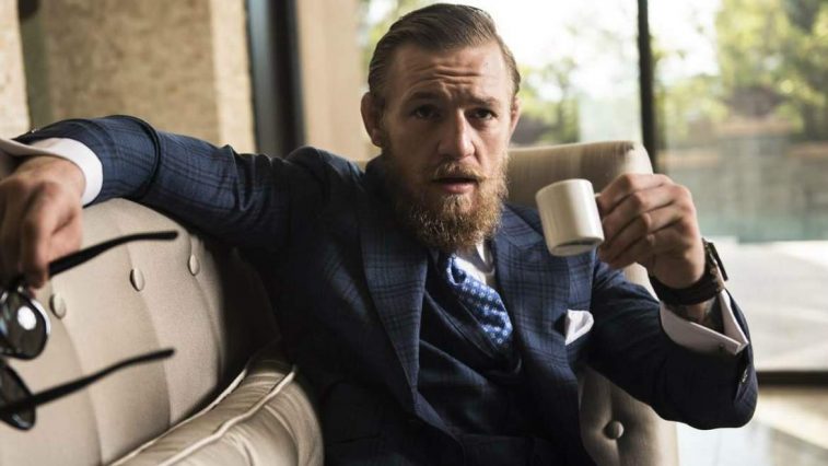 conor mcgregor phong cach thoi trang - elle man 8