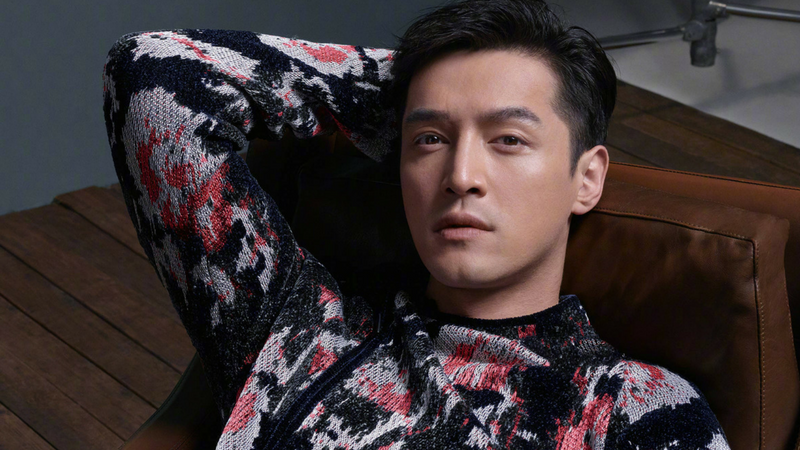 Hồ Ca và câu chuyện cùng Emporio Armani