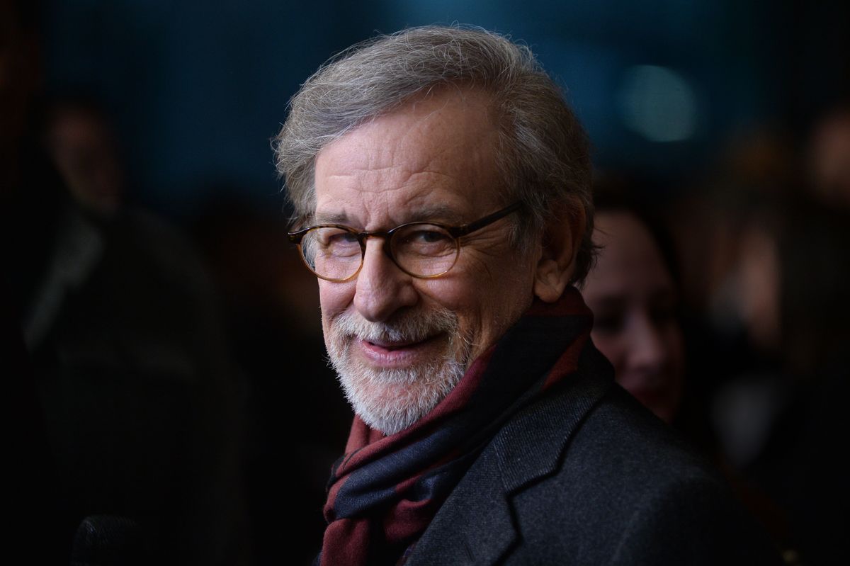 steven spielberg - elle man feature