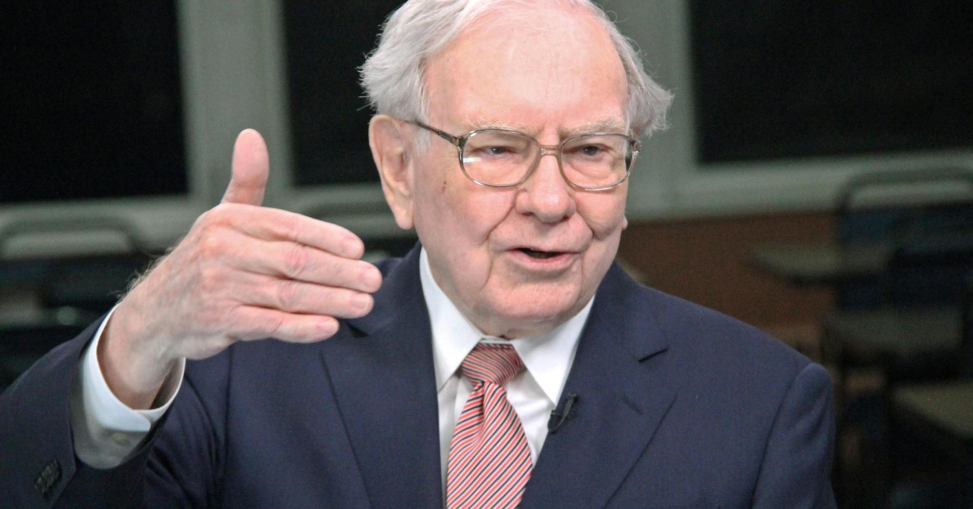 Thói quen đọc sách của siêu tỷ phú Warren Buffett