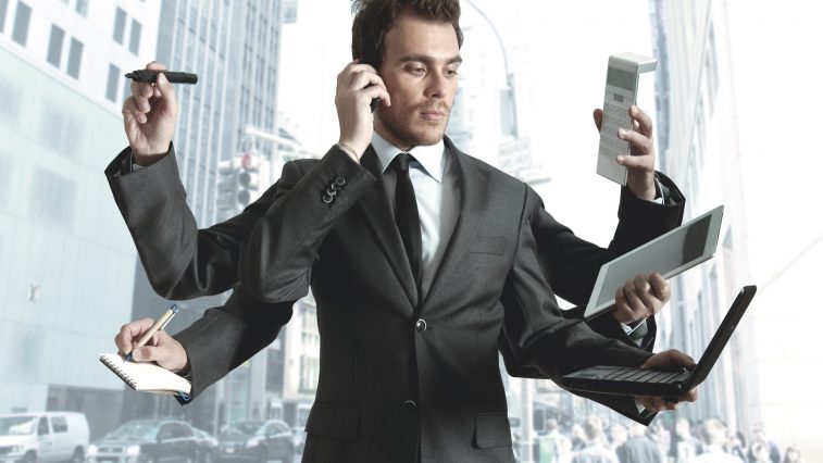 6 thói quen xấu sẽ ảnh hưởng tới năng suất làm việc của bạn