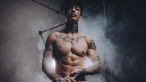 quai vat the hinh chris heria - source thenx - elle man feature