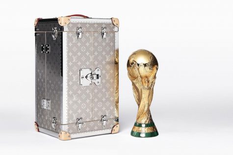 vali-world-cup-thuong-hieu-louis-vuitton - thumbnail - elleman