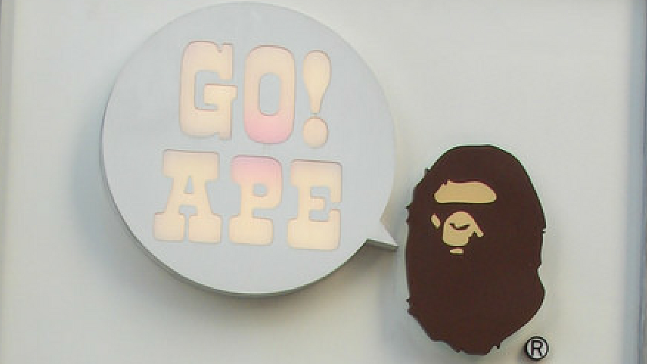 logo thuong hieu bape - elle man (1)