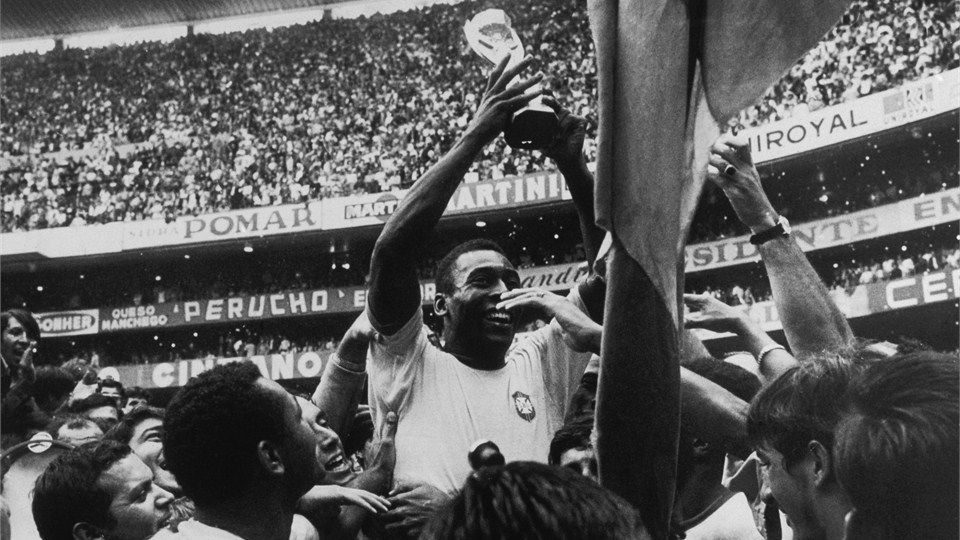 Pele - ELLE Man -1