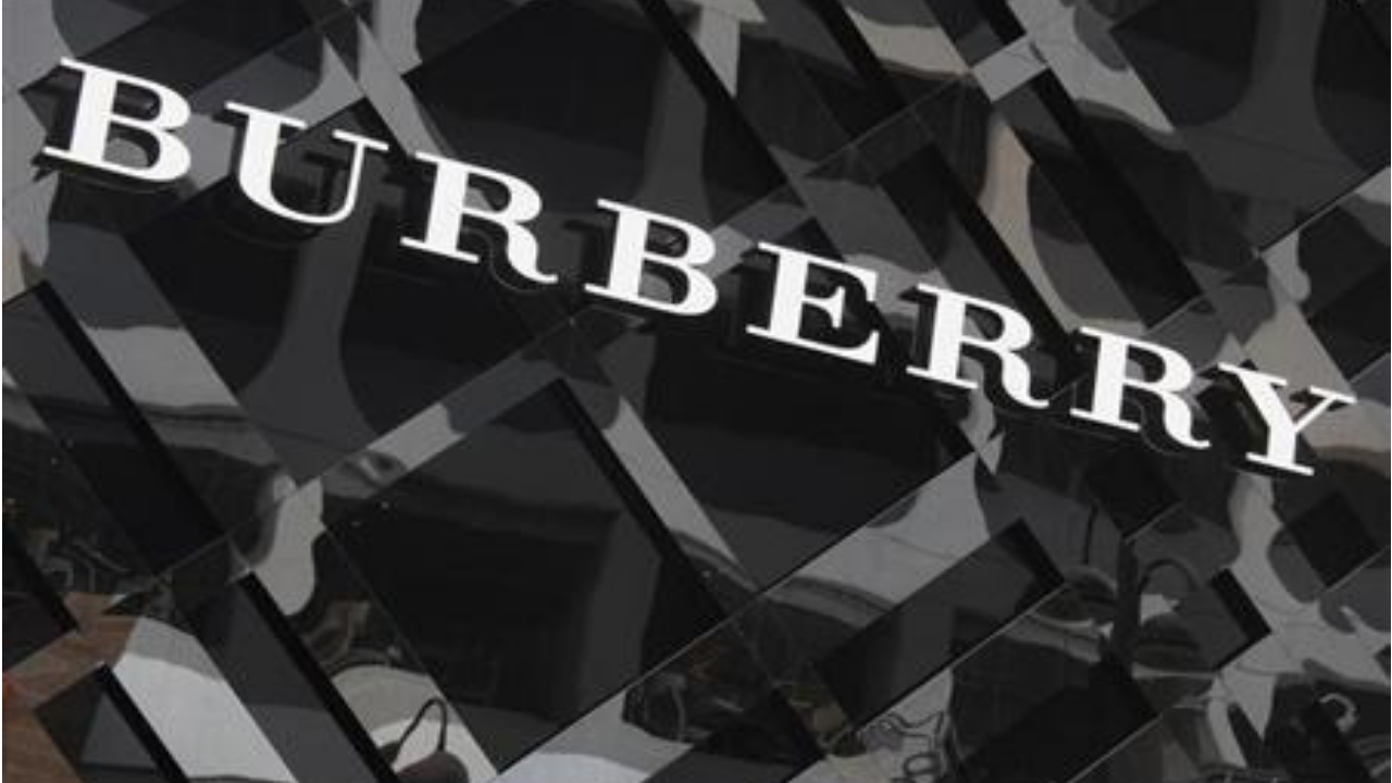 thuong hieu burberry elle man
