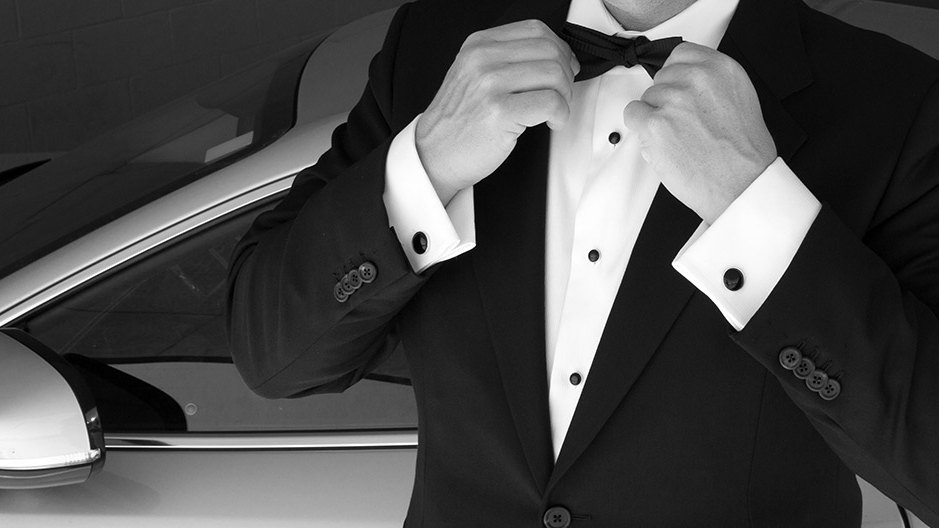 khuy mang set - elle man - the trend spotter feature