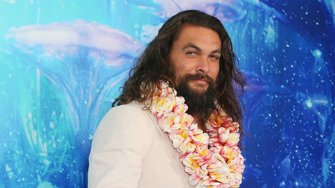 dien vien jason momoa - elle man feature
