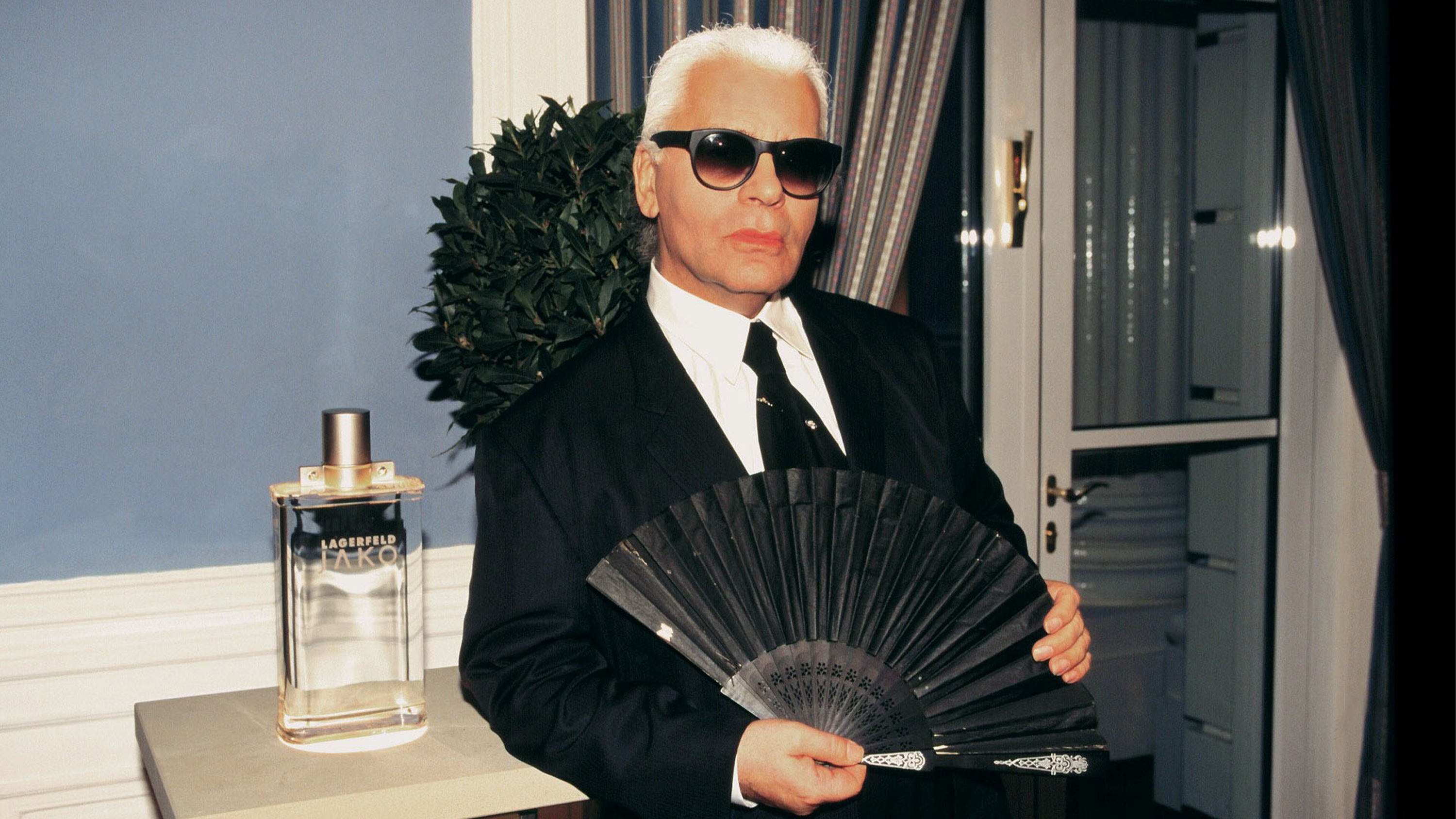 nha thiet ke karl lagerfeld quotes elle man 5