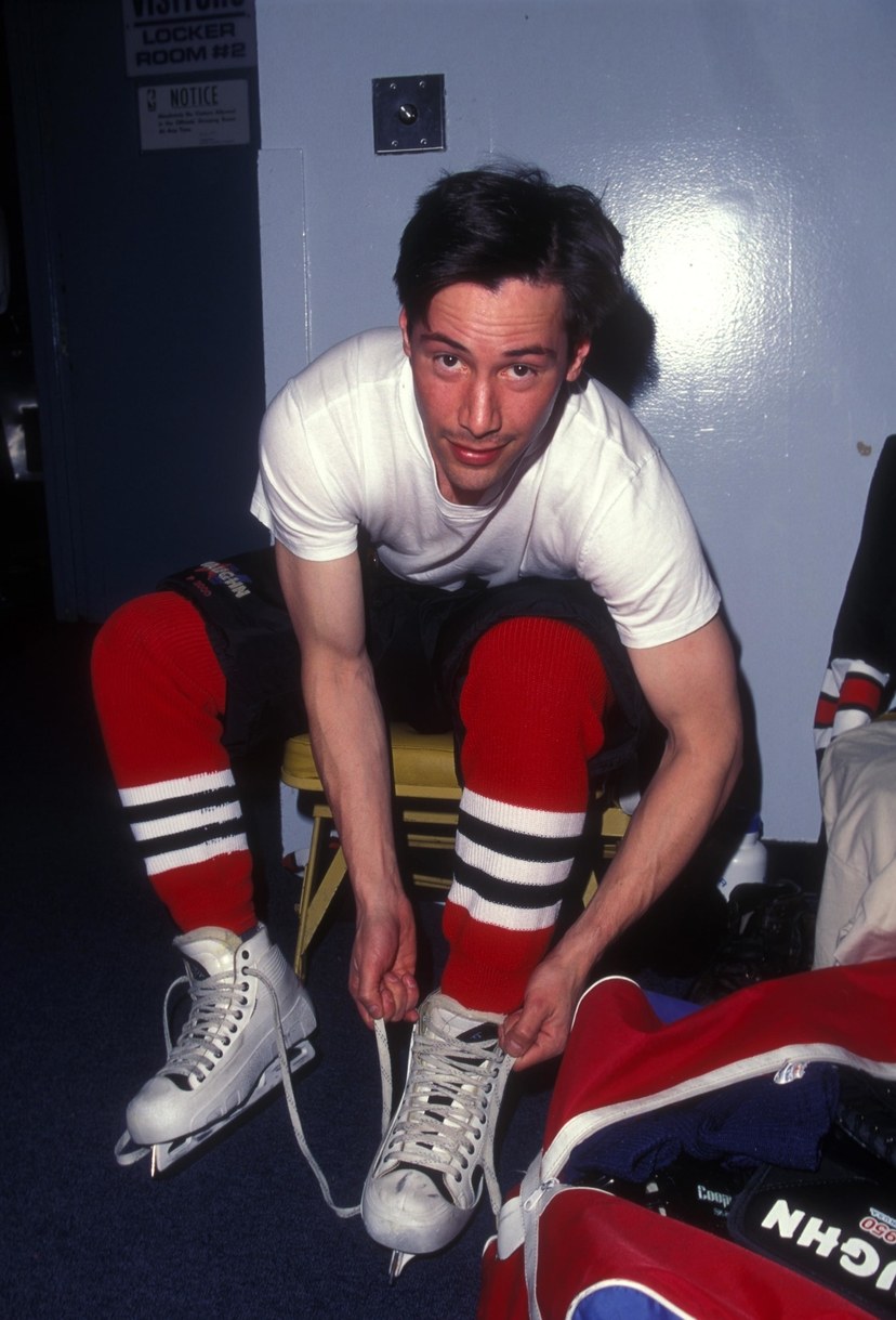 Phong cách Normcore chất lừ của Keanu Reeves thời trẻ | ELLE Man Việt Nam