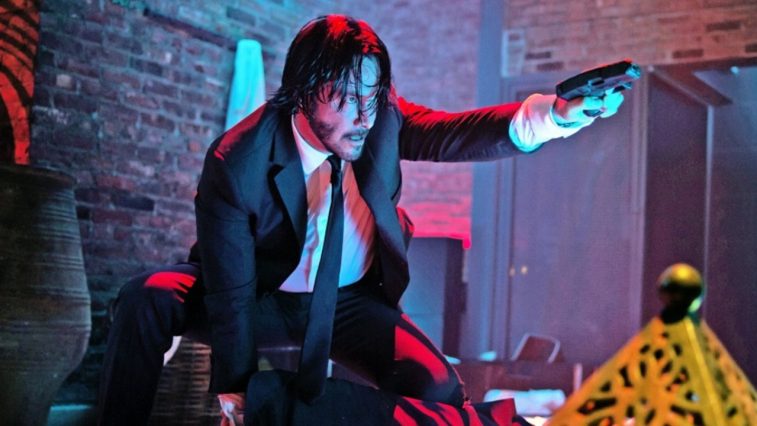 diễn viên keanu reeves-keanu reeves cầm súng