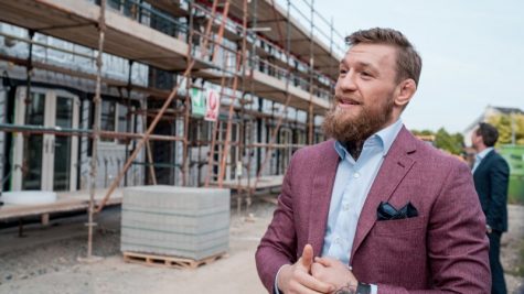 võ sỹ conor mcgregor-conor mcgregor đi tham quan công trình