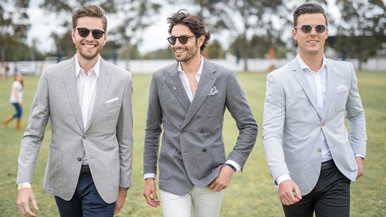 áo blazer nam-các quý ông mặc áo blazer nam màu xám
