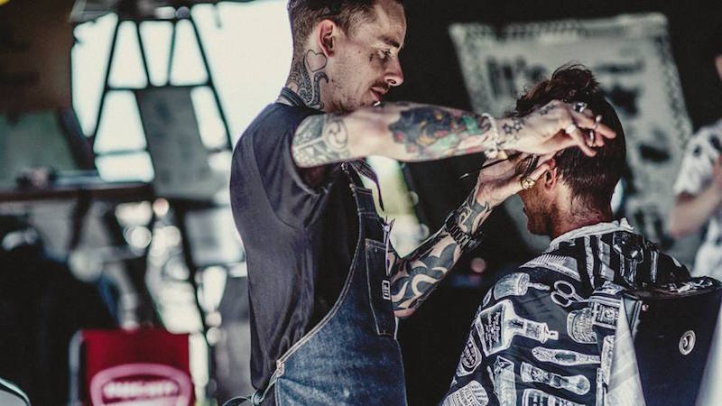 Cẩm nang tự chăm sóc tóc tại gia cho cánh mày râu