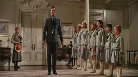 cách dạy con nghiêm khắc của captain von trapp feature