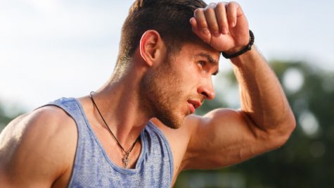 bí quyết hạ nhiệt cơ thể feature elle man