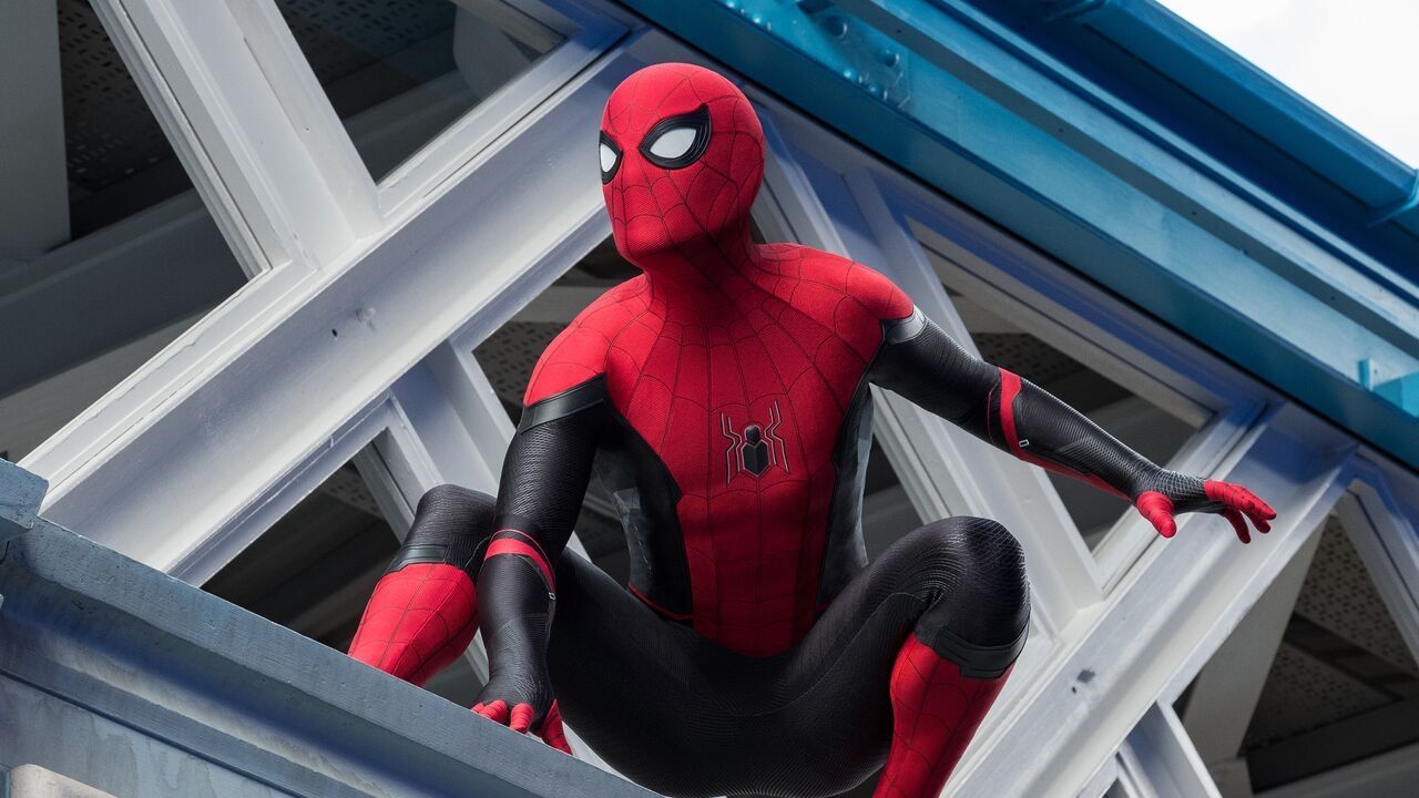 phim nguoi nhen sony va marvel - elle man feature 1