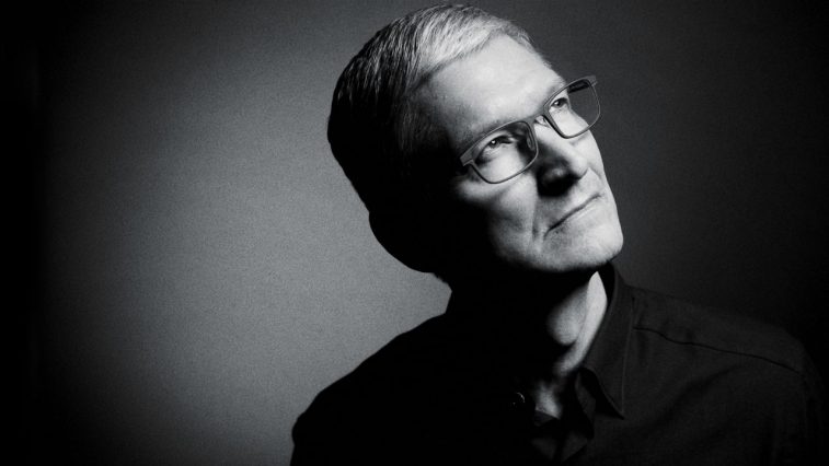sinh nhật Tim Cook feature elle man