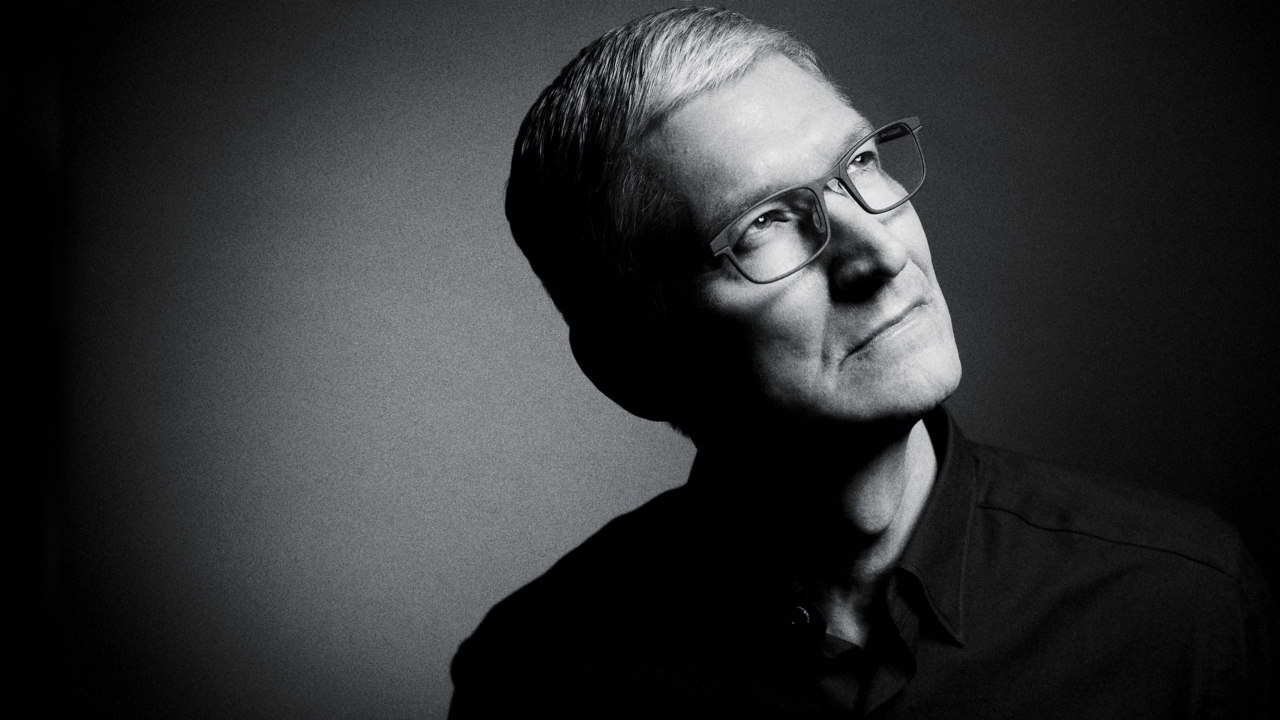 sinh nhật Tim Cook feature elle man