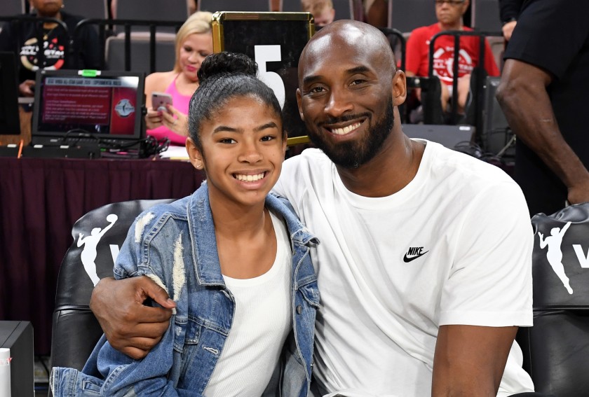 huyen thoai nba kobe bryant qua doi cung con gai - elle man