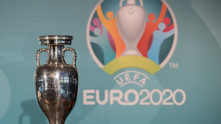 1-giai-euro-2020-elleman.jpg