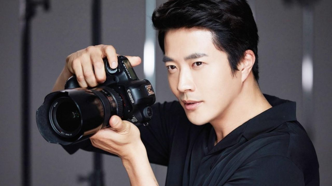 sinh nhat dien vien kwon sang woo - elle man feature