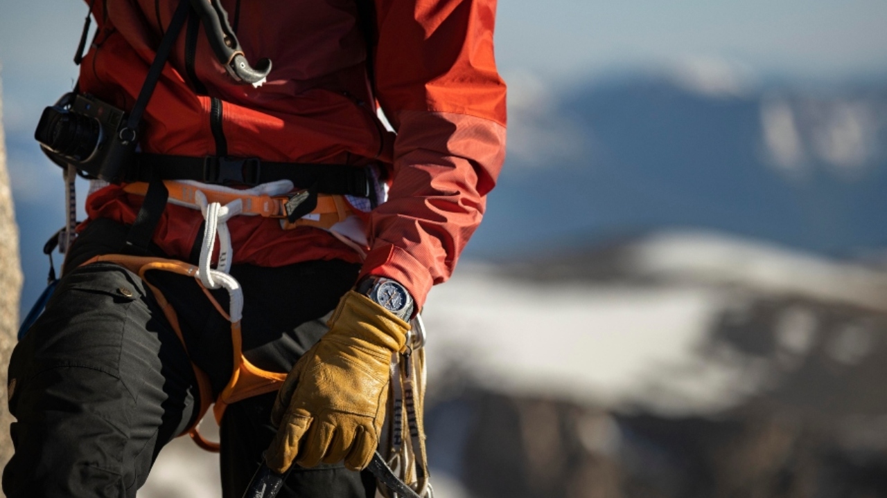 Vacheron-Constantin-ra-mat-phien-ban-Overseas-Everest