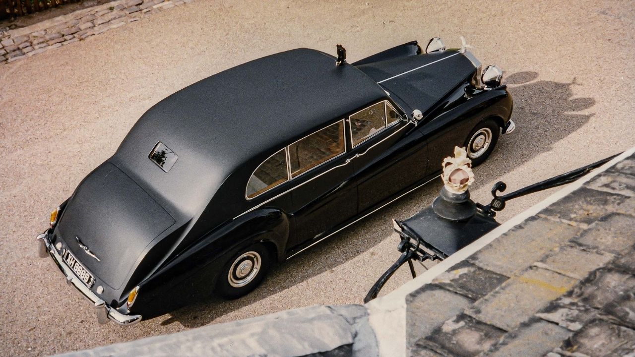 Rolls-Royce Black Badge - elle man cover
