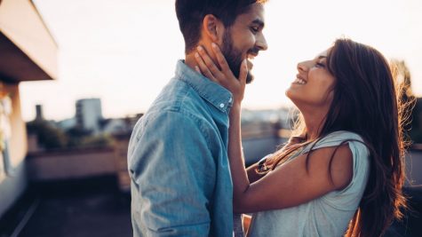Tips hẹn hò cho người hướng ngoại hoặc hướng nội
