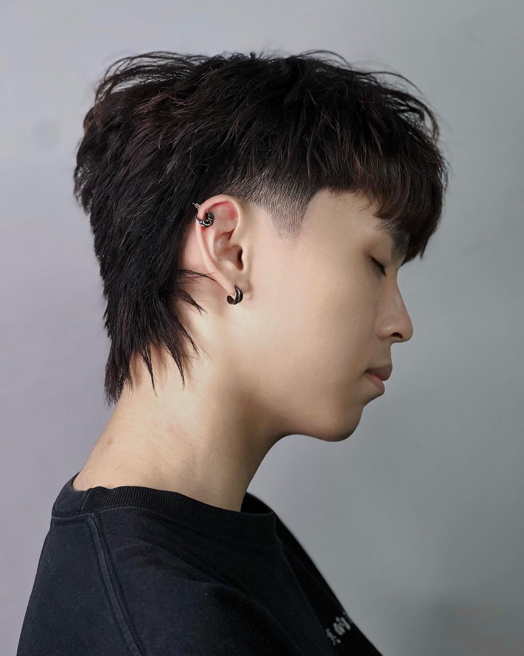 Top 11+ kiểu tóc xoăn nam đẹp đang dẫn đầu xu hướng hiện nay -  Fptshop.com.vn
