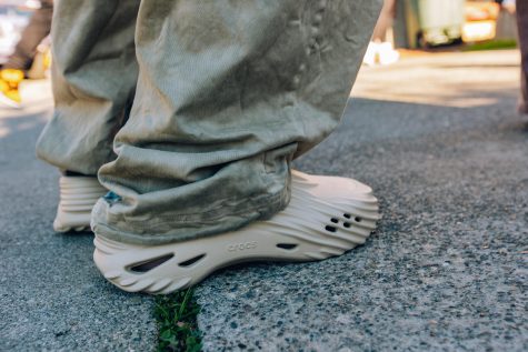 crocs
