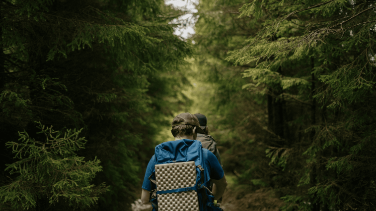 trekking