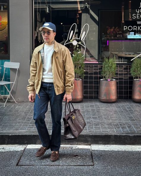 Quần jeans tối màu