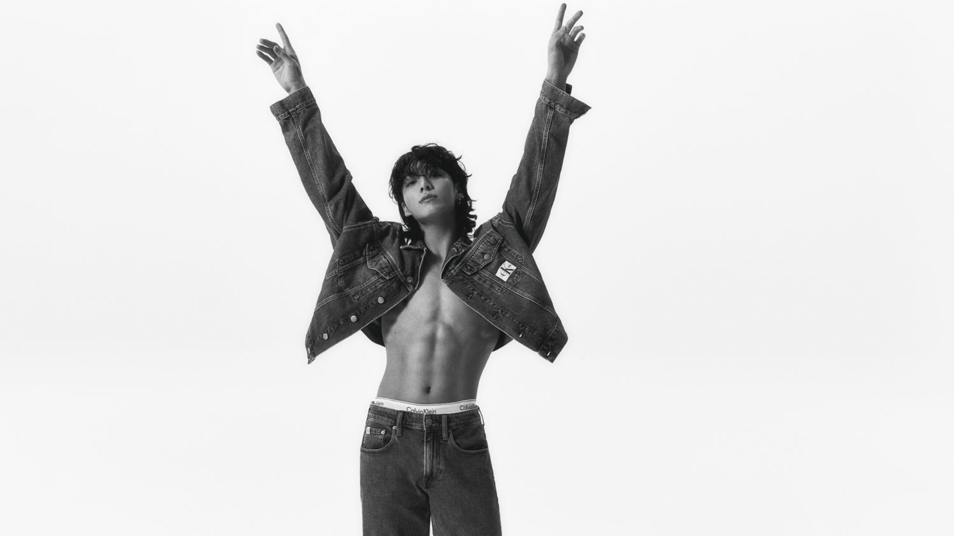 Jungkook trong chiến dịch của Calvin Klein