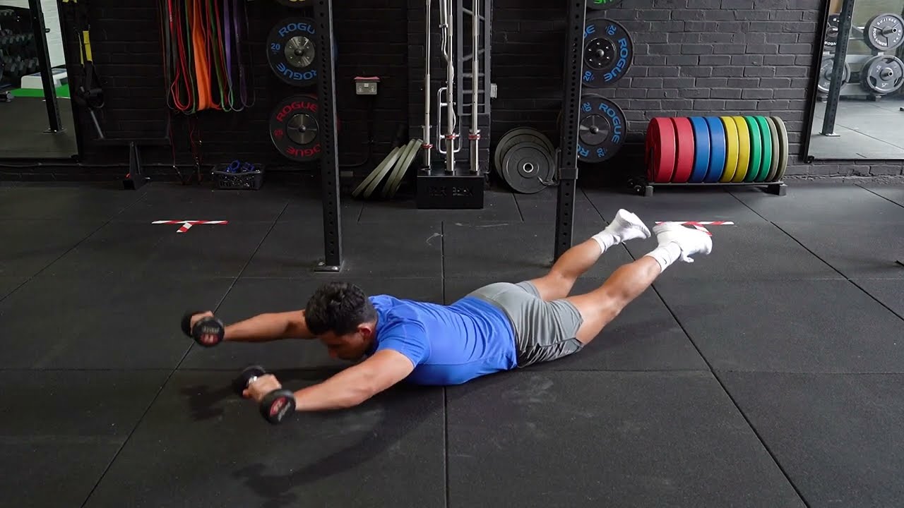 Superman hỗ trợ chạy bộ