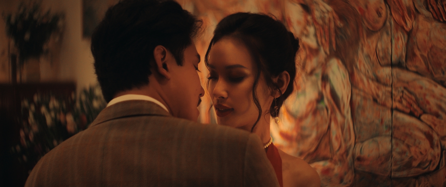 cảnh trong phim trái tim què quặt