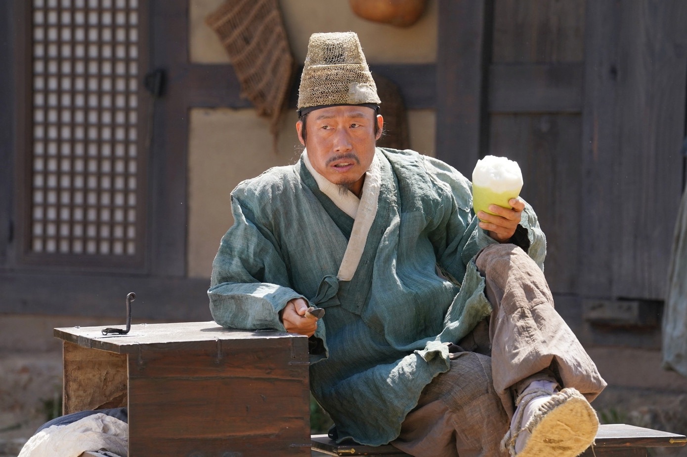 dưới bóng điện hạ