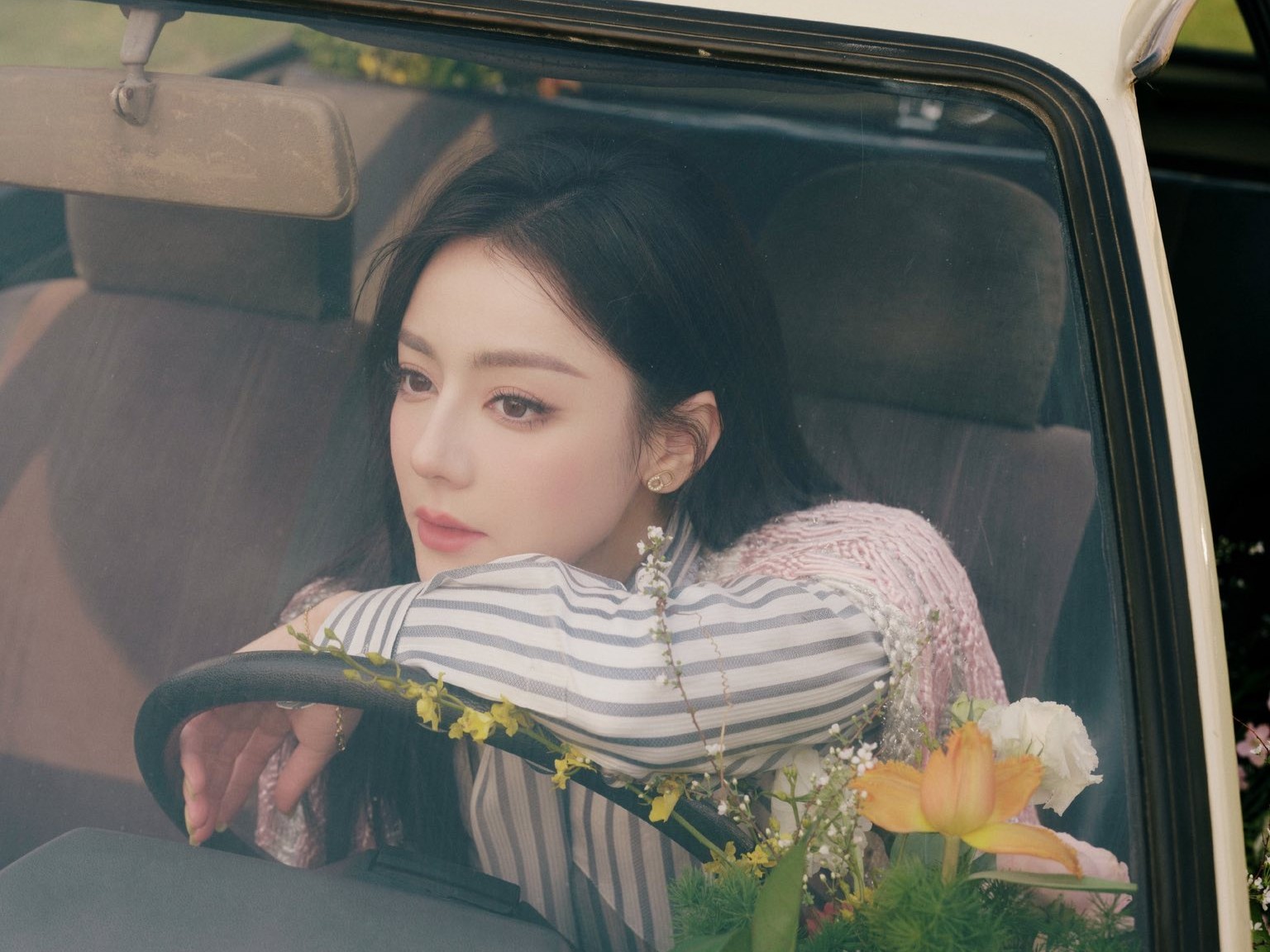 nữ diễn viên địch lệ nhiệt ba