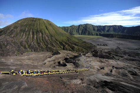 Thăm núi lửa Bromo khi du lịch Indonesia